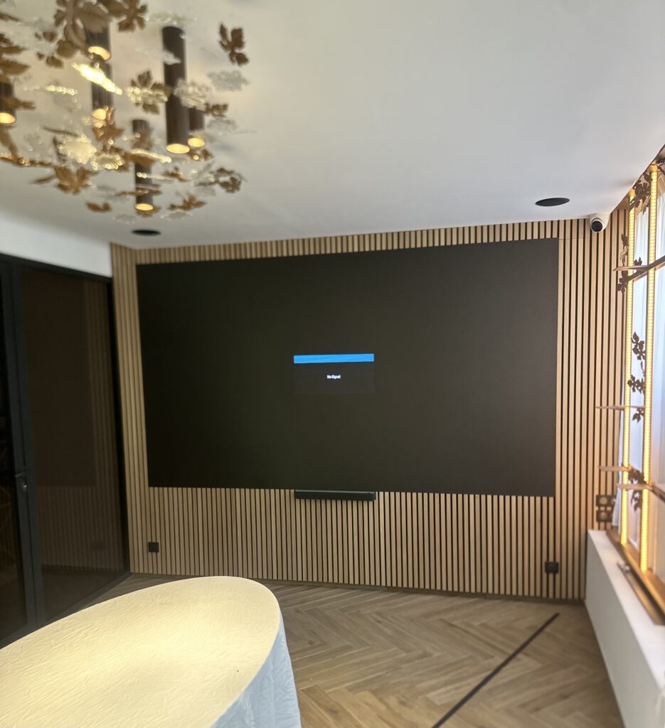 Imeens-Mur-LED-138-pouces-ecran-geant-indoor
