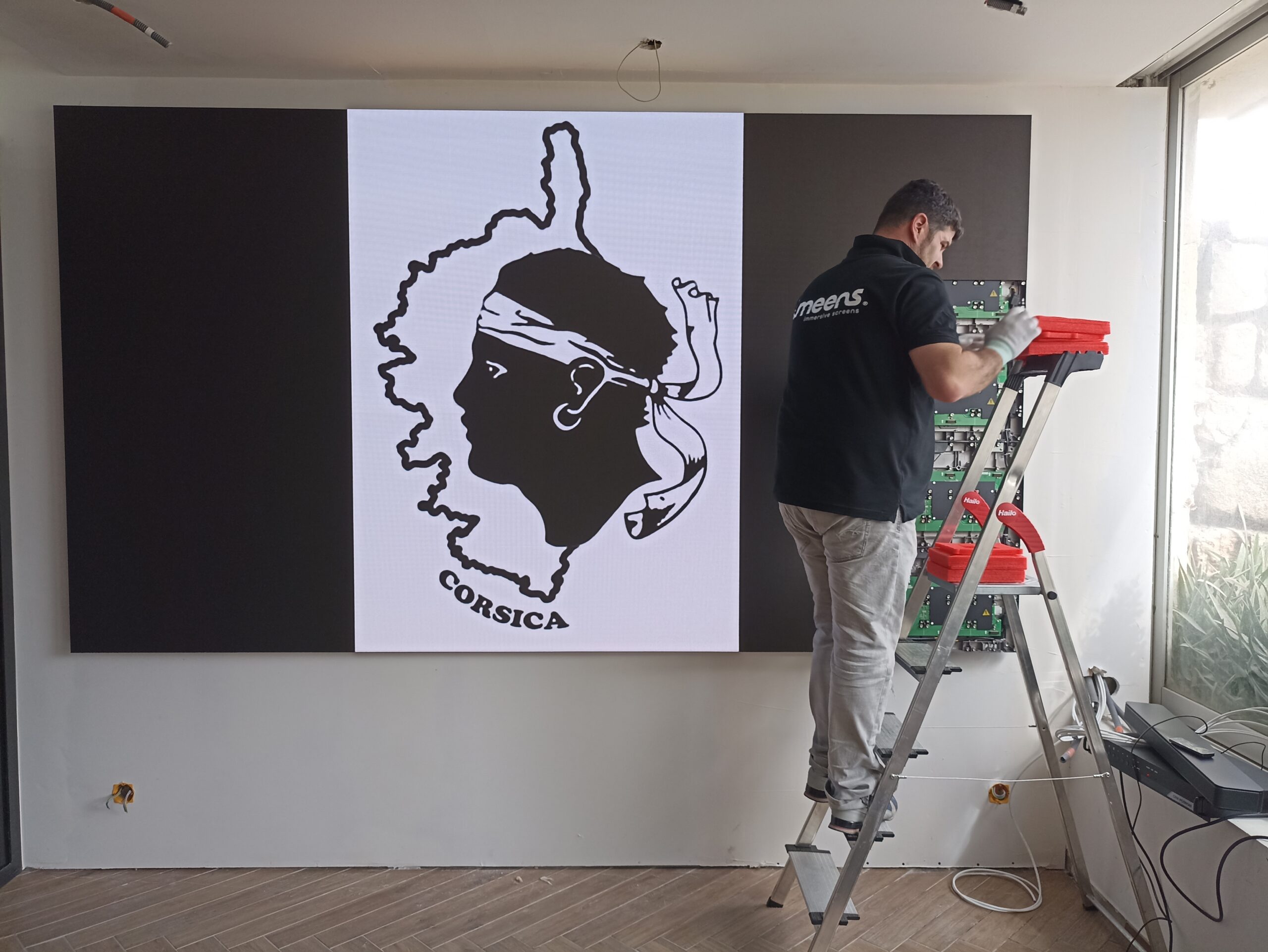 Imeens-Mur-LED-138-pouces-ecran-geant-indoor