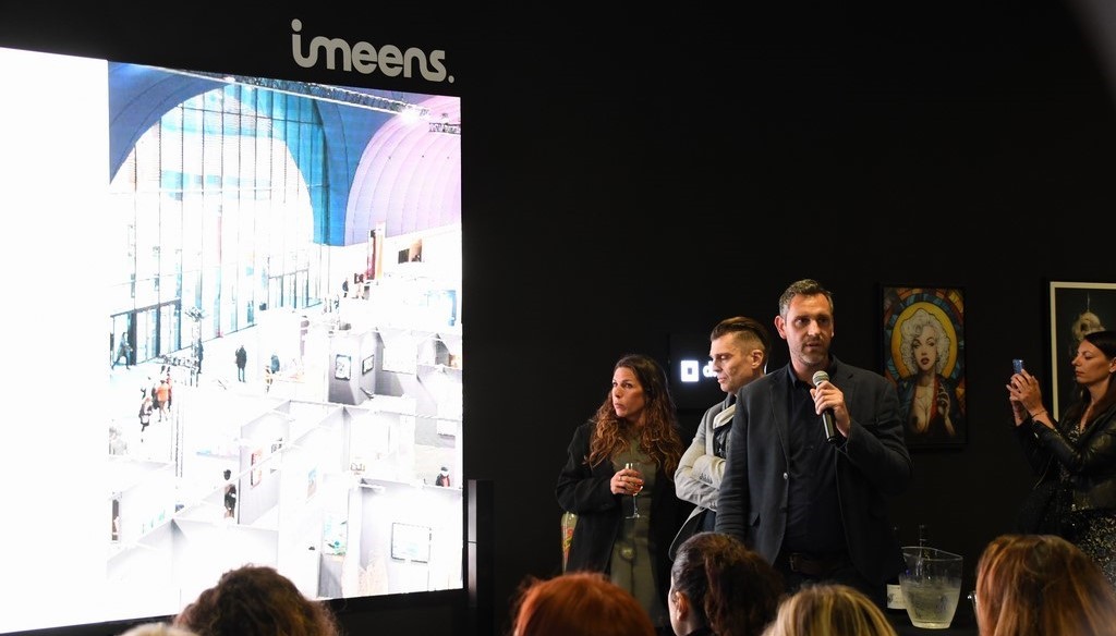 presentation entreprise avec un mur led geant